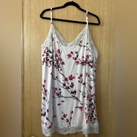 SOMA CHERRY BLOSSOM PRINT SLIP camisole size  S - Picture 1 of 3